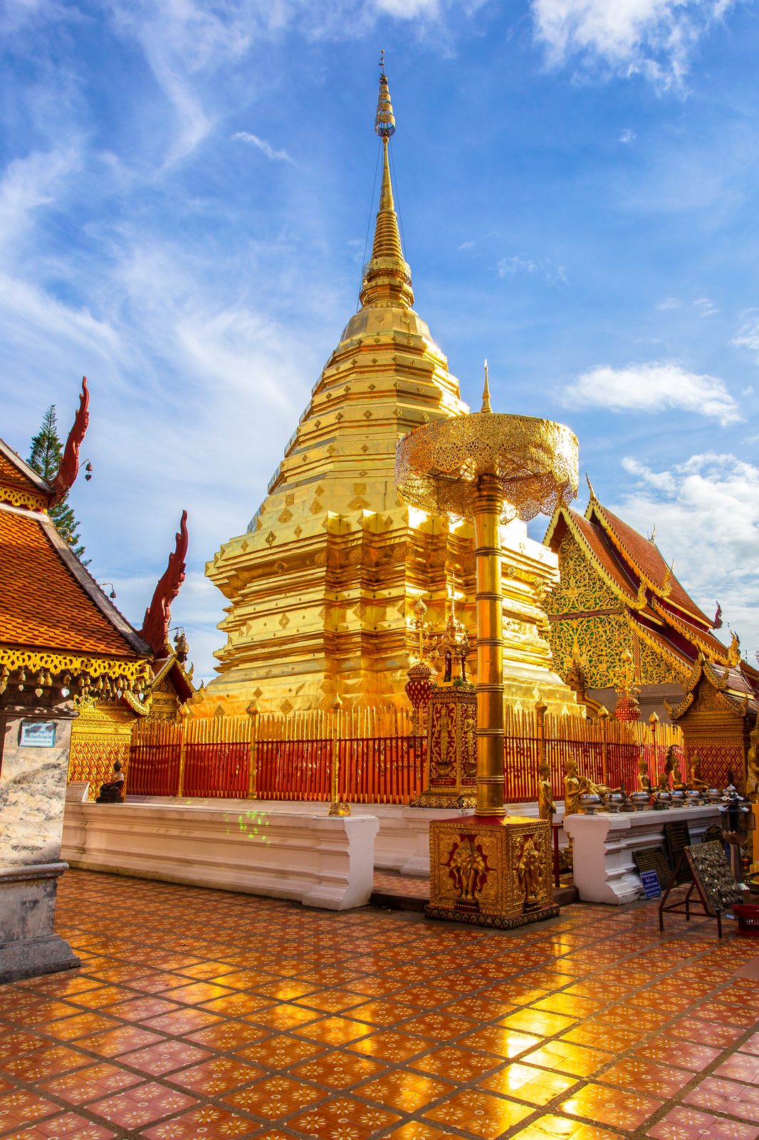 Wat Phra That Doi Suthep, the golden chedi