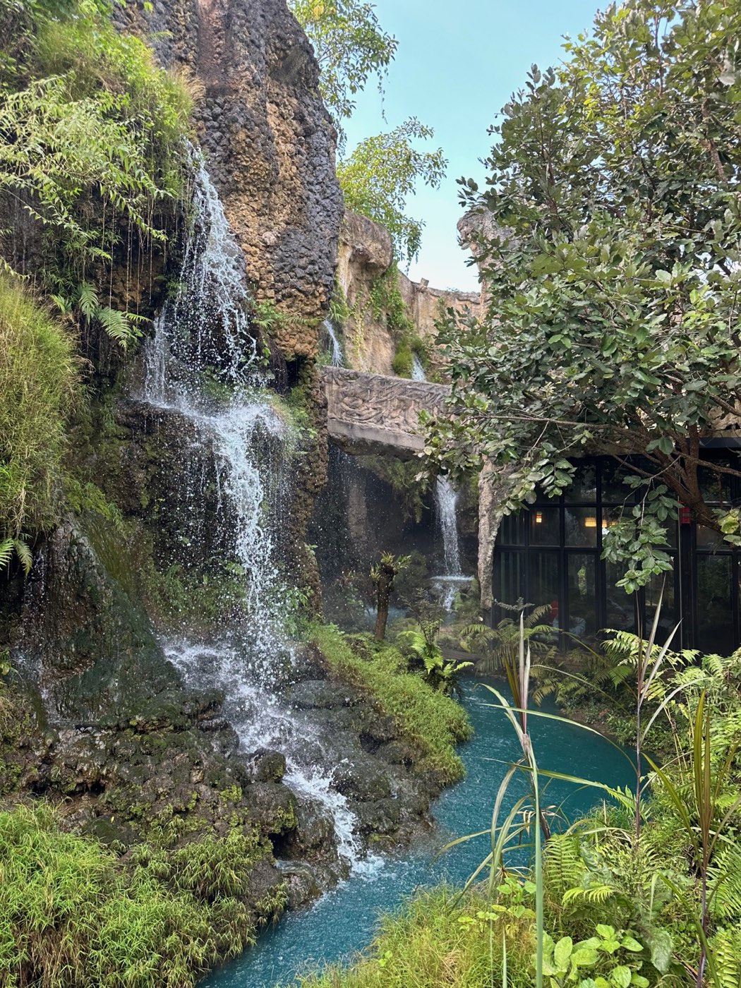 Chiang Mai Adventure Day — Dantewada garden, carved bridge